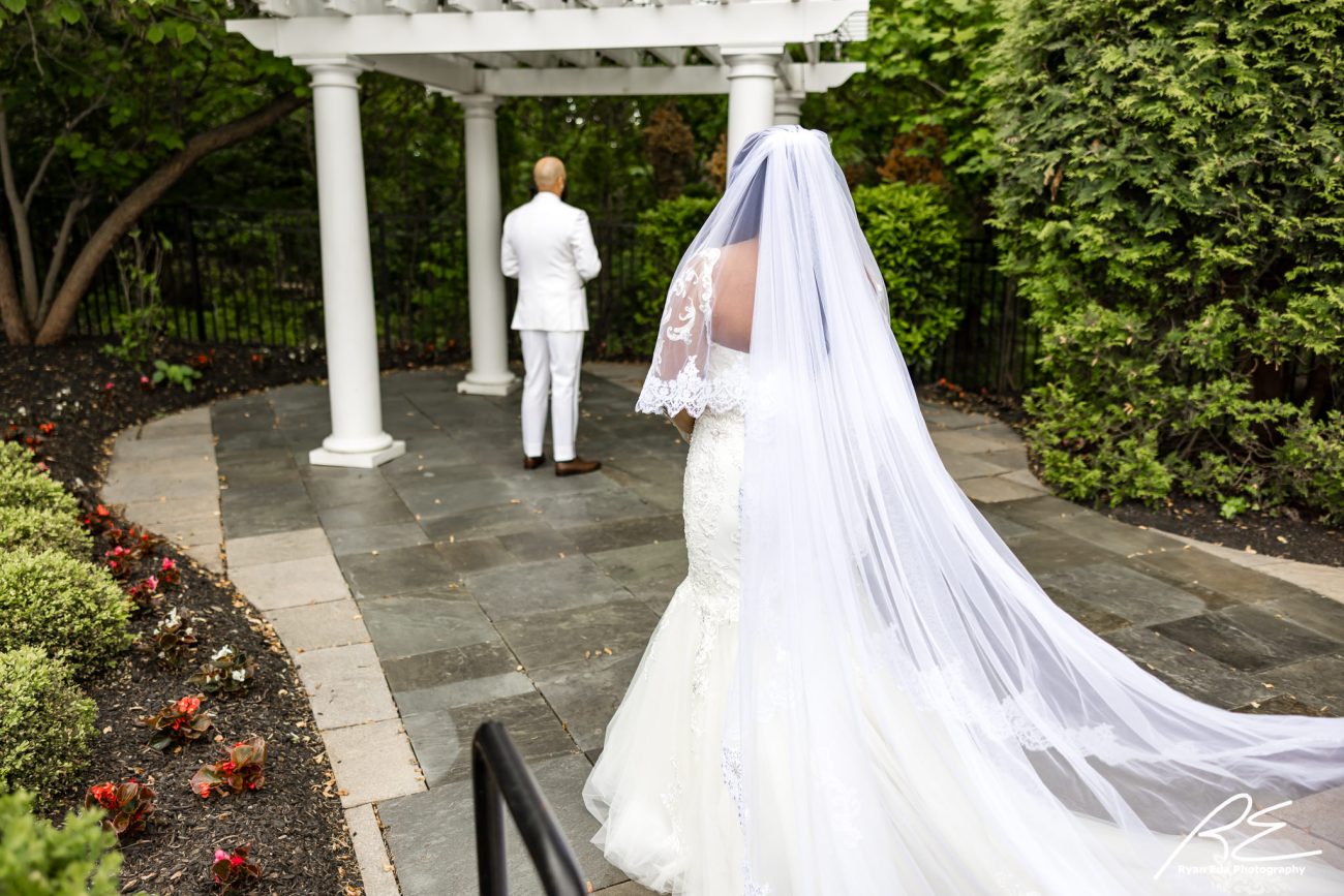 The Alloy Wedding Shakira and Malcolm