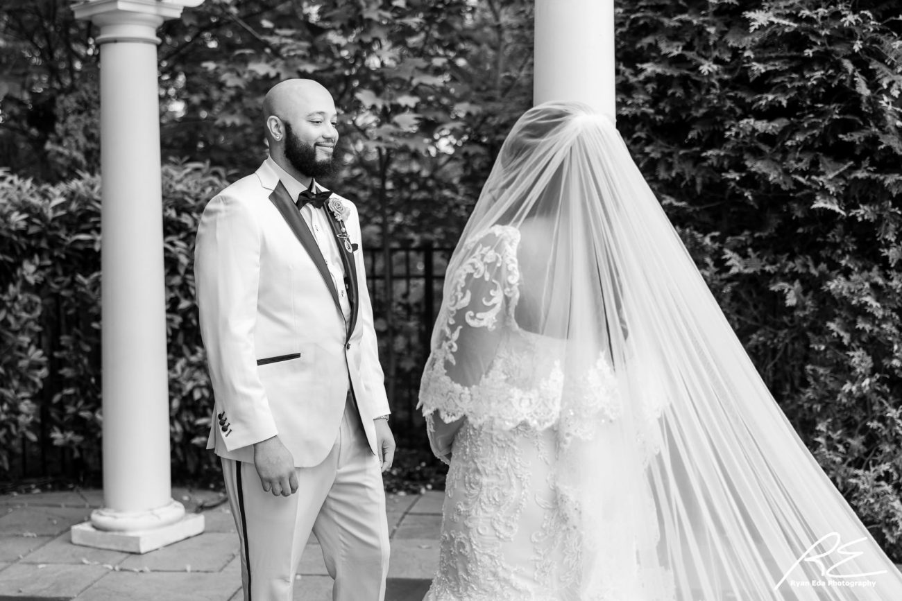 The Alloy Wedding Shakira and Malcolm