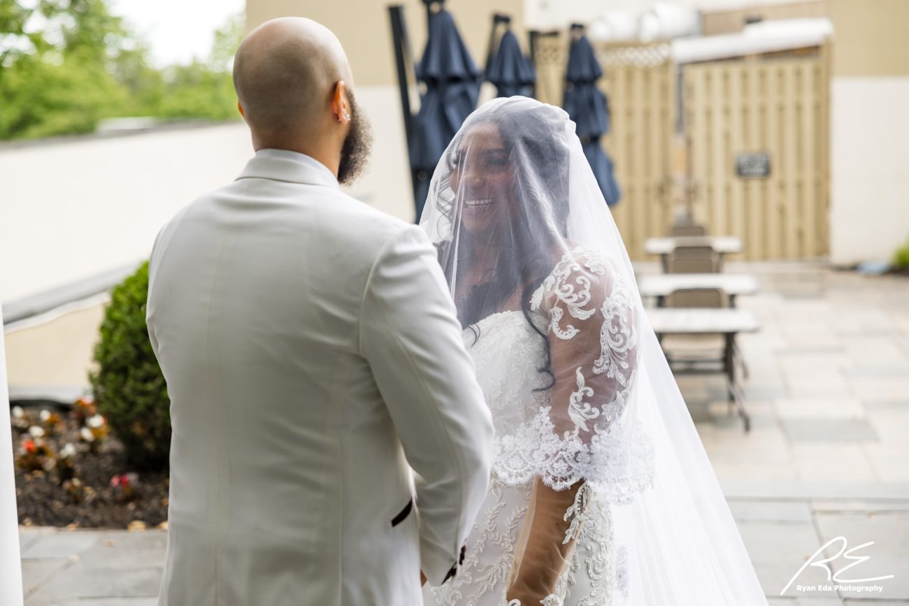 The Alloy Wedding Shakira and Malcolm