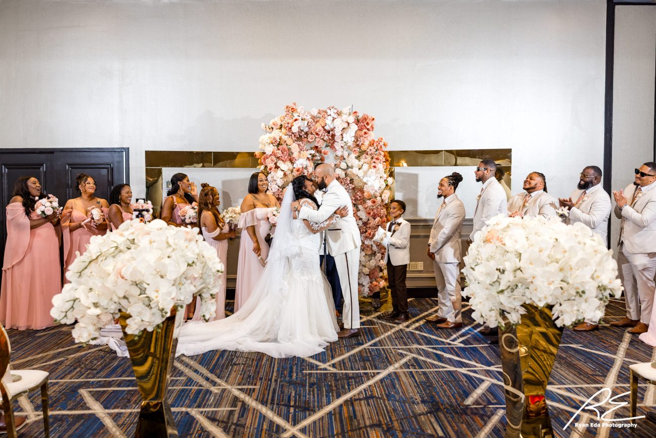 The Alloy Wedding Shakira and Malcolm