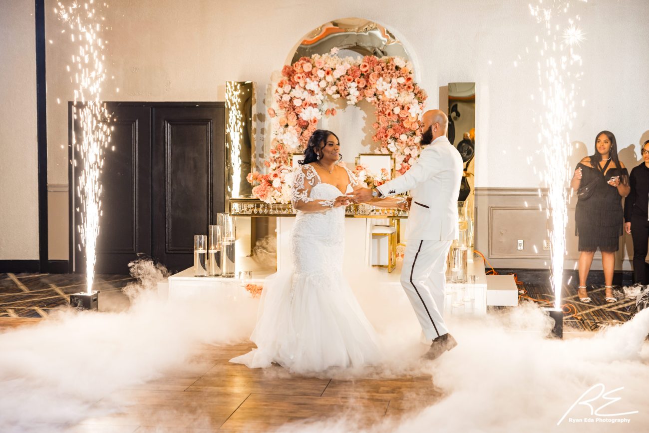 The Alloy Wedding Shakira and Malcolm