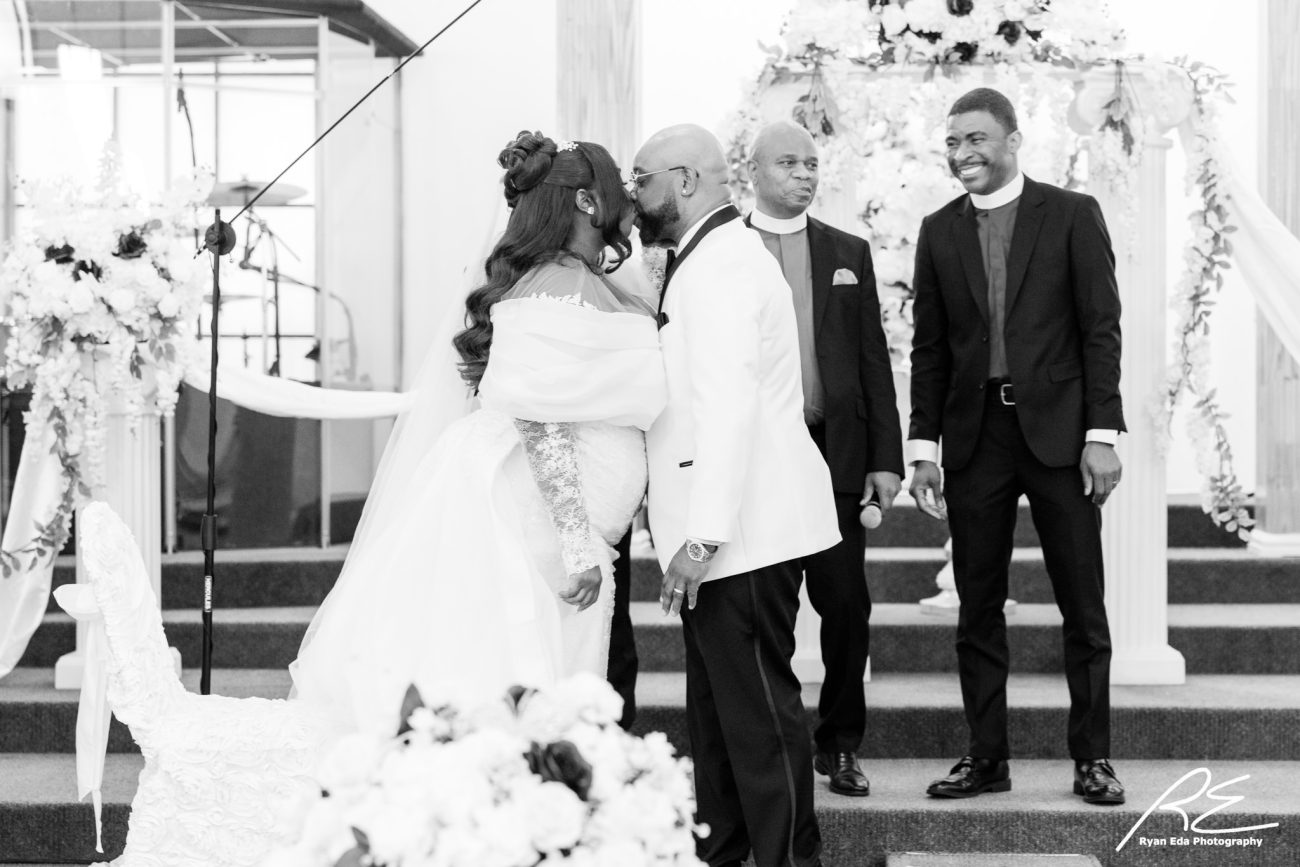 Mansion Wedding - Chelsey and Vallery