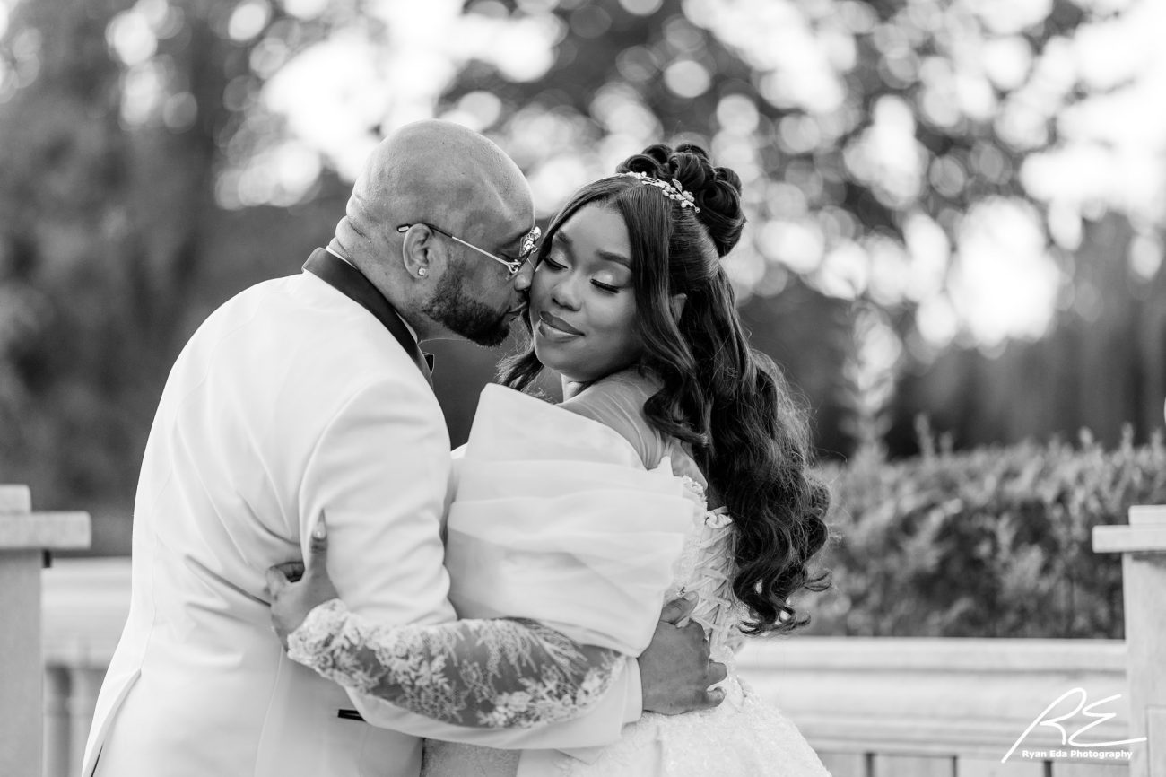 Mansion Wedding - Chelsey and Vallery