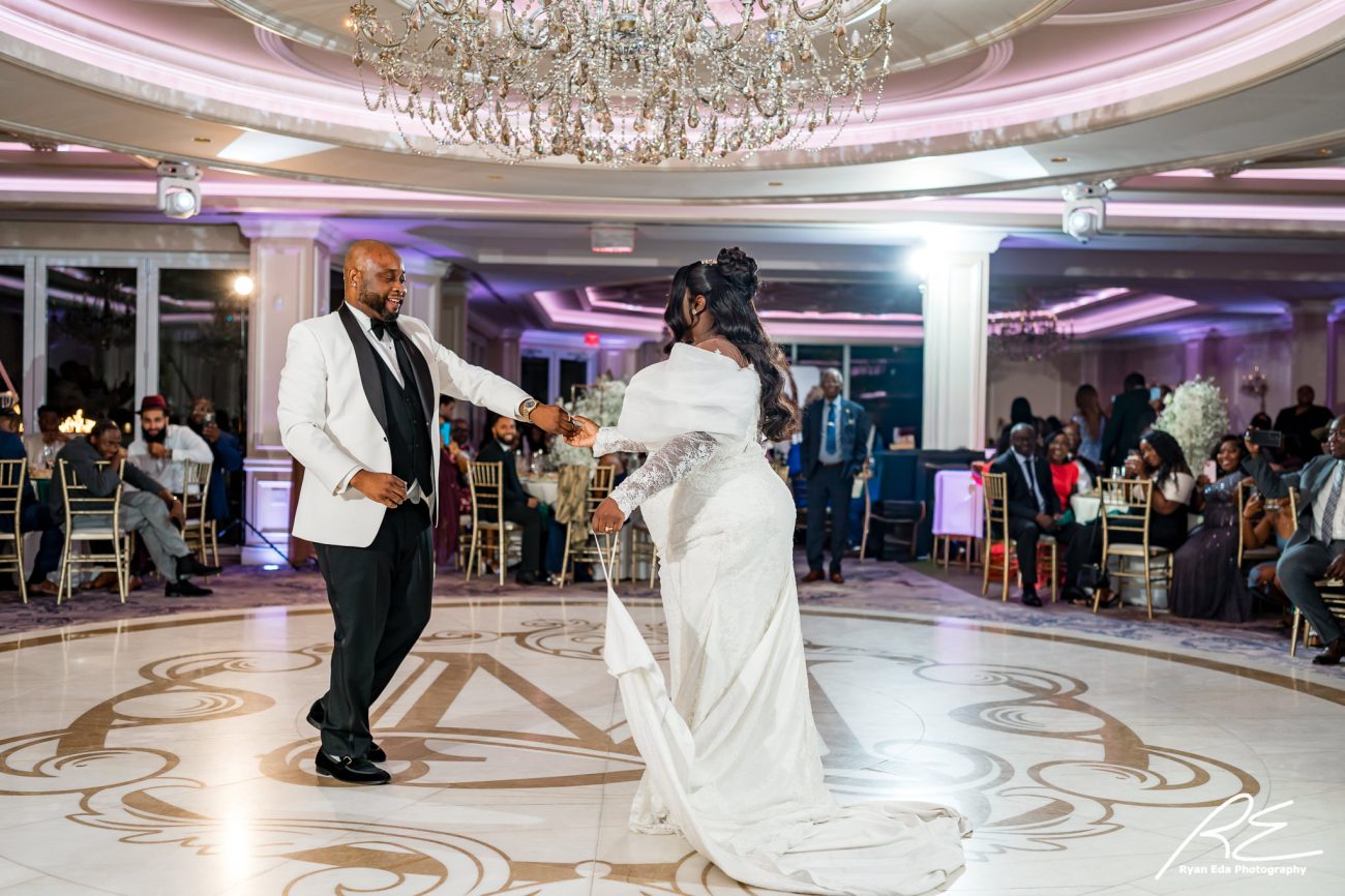 Mansion Wedding - Chelsey and Vallery