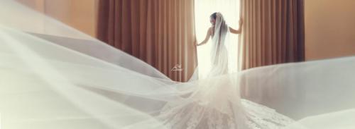 Logan Hotel Bride